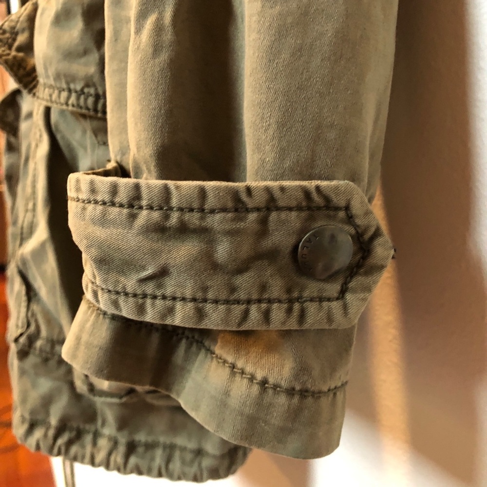 Aritzia Utility Jacket - Picture 4 of 4